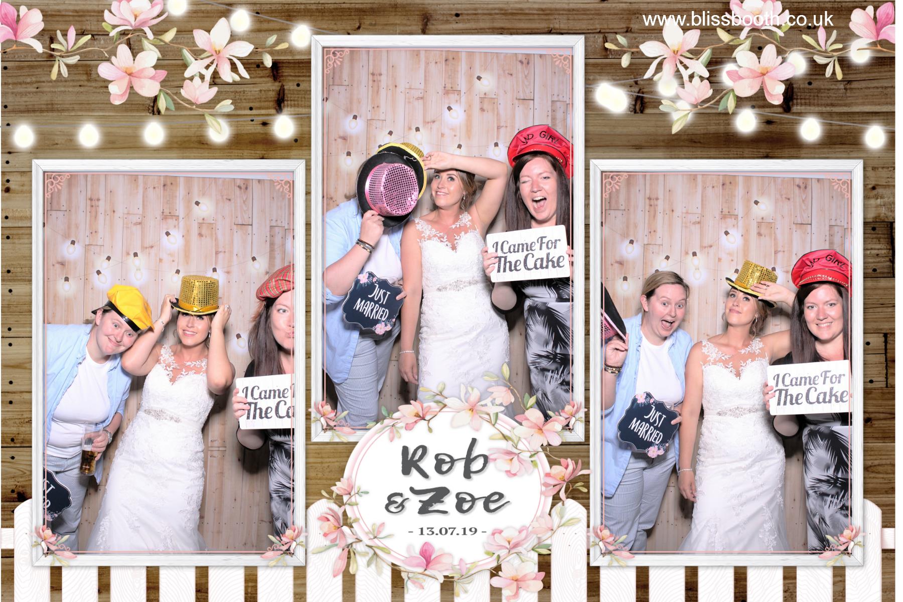 Rob and Zoe | View more photos from the event at gallery.blissbooth.co.uk/u/BlissBooth/Rob-and-Zoe